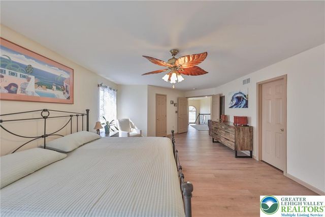 2996 Mosser Drive, Salisbury Twp, PA 18103