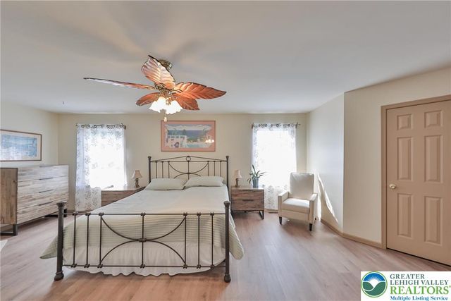 2996 Mosser Drive, Salisbury Twp, PA 18103