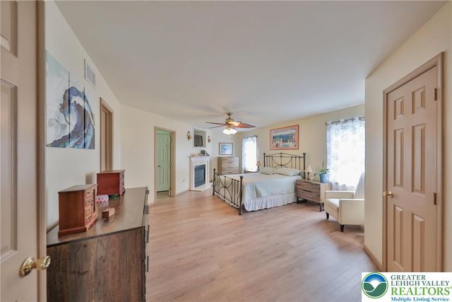 2996 Mosser Drive, Salisbury Twp, PA 18103