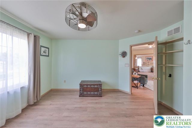 2996 Mosser Drive, Salisbury Twp, PA 18103