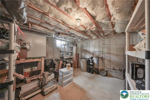 2996 Mosser Drive, Salisbury Twp, PA 18103