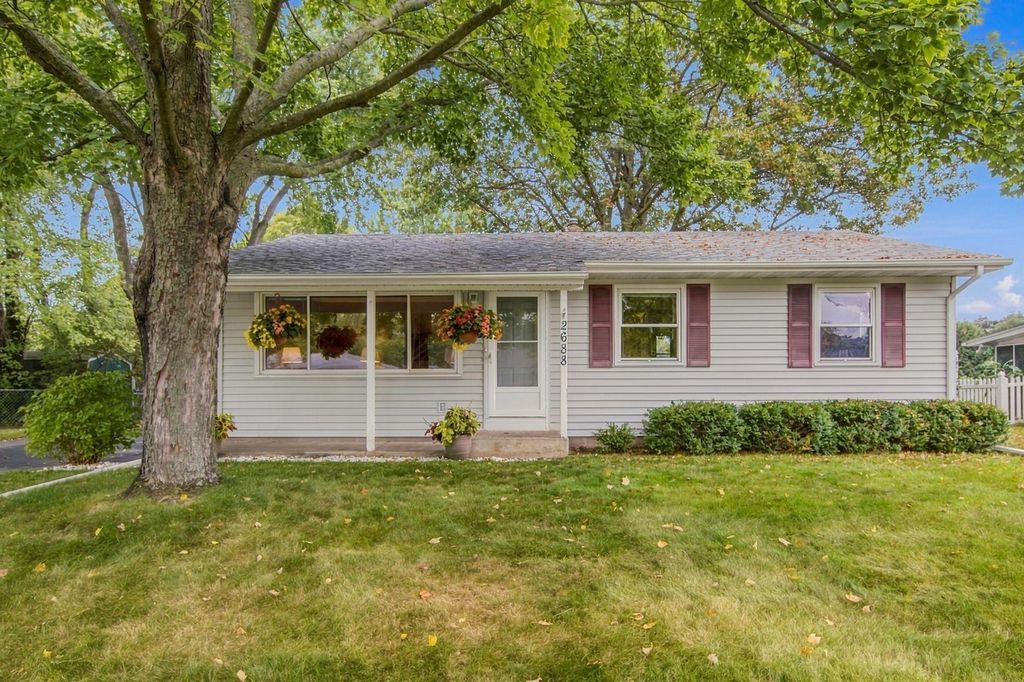 2688 Cedar Avenue, White Bear Lake, MN 55110 — photo 3