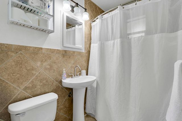 9277 Bloomfield Drive, Palm Beach Gardens, FL 33410