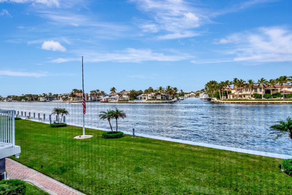 Image 27 of property listing at 3100 S Ocean Boulevard 2140, Highland Beach, FL 33487