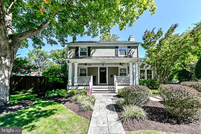 1701 N JEFFERSON ST, Arlington, VA 22205