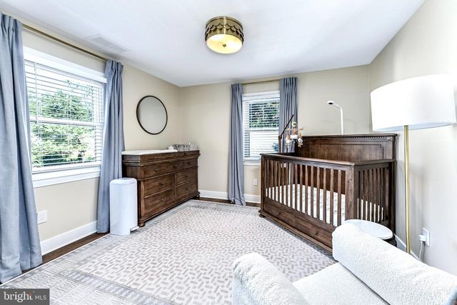 1701 N JEFFERSON ST, Arlington, VA 22205