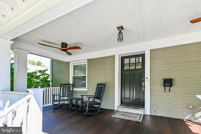 1701 N JEFFERSON ST, Arlington, VA 22205