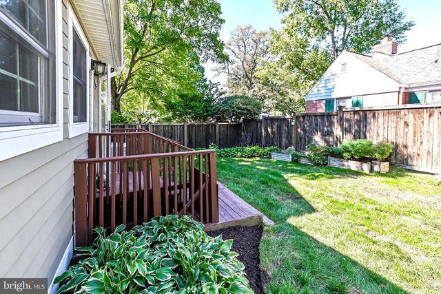 1701 N JEFFERSON ST, Arlington, VA 22205