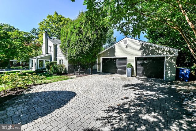 1701 N JEFFERSON ST, Arlington, VA 22205