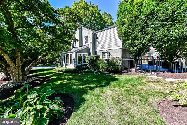 1701 N JEFFERSON ST, Arlington, VA 22205