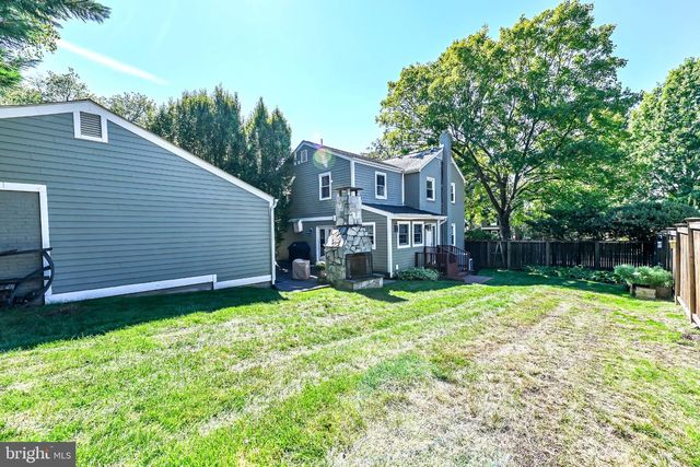 1701 N JEFFERSON ST, Arlington, VA 22205