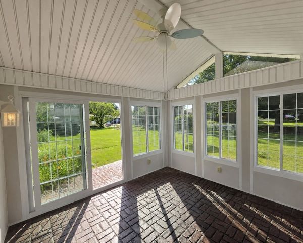 7622 CHESTNUT Street, Fairview, PA 16415