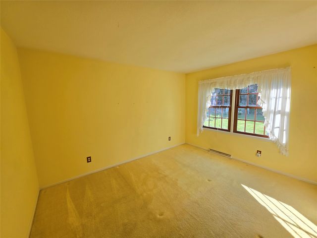 7622 CHESTNUT Street, Fairview, PA 16415