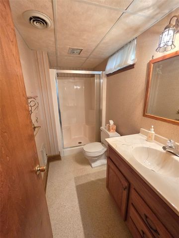 7622 CHESTNUT Street, Fairview, PA 16415