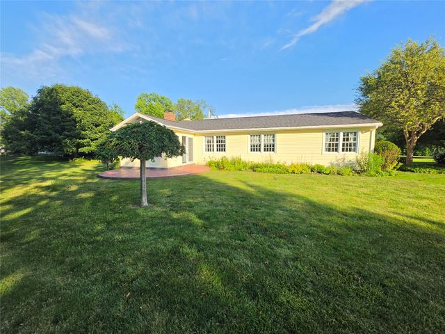 7622 CHESTNUT Street, Fairview, PA 16415
