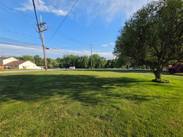 7622 CHESTNUT Street, Fairview, PA 16415