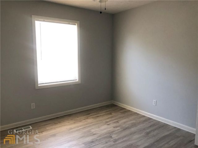 1012 Marina Trace Drive, Acworth, GA 30101
