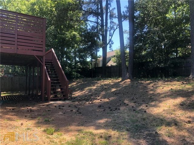 1012 Marina Trace Drive, Acworth, GA 30101