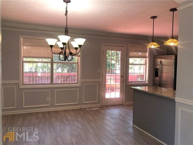 1012 Marina Trace Drive, Acworth, GA 30101