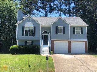 1012 Marina Trace Drive, Acworth, GA 30101
