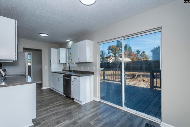 241 Dove Trace Drive, West Columbia, SC 29170