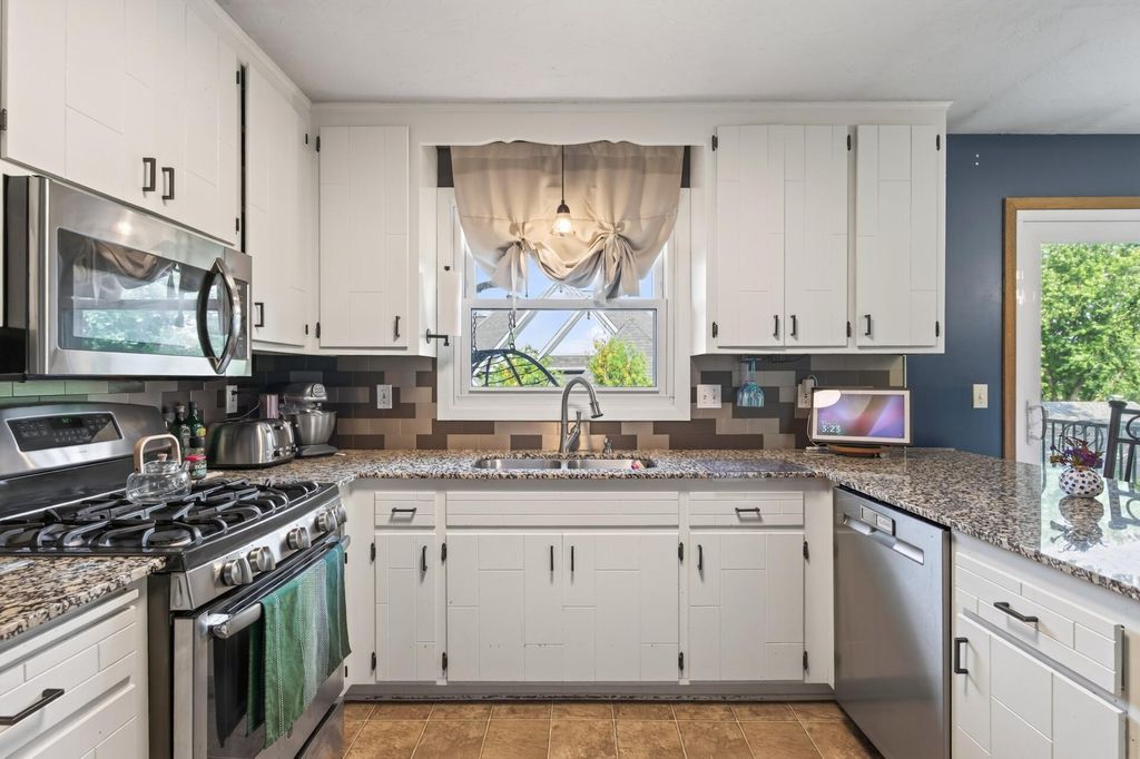 2952 Center Road SW, Prior Lake, MN 55372 — photo 4