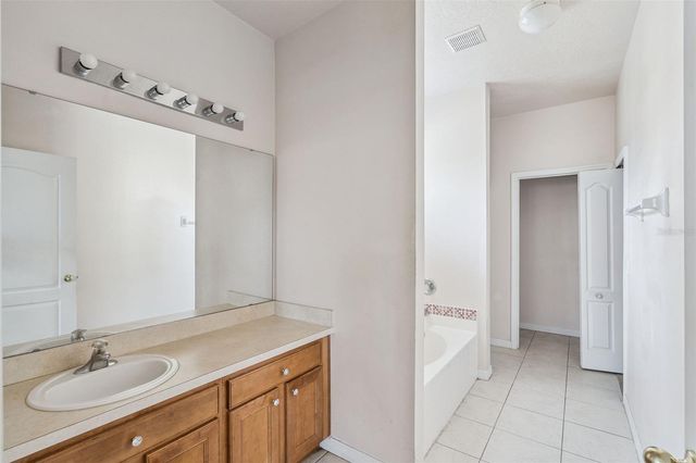 1755 ROYAL RIDGE DRIVE, Davenport, FL 33896