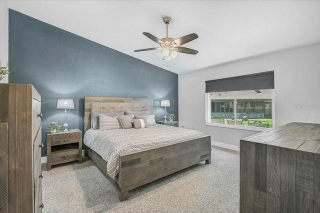 892 COUNTRY CLUB CIRCLE 50, Venice, FL 34293