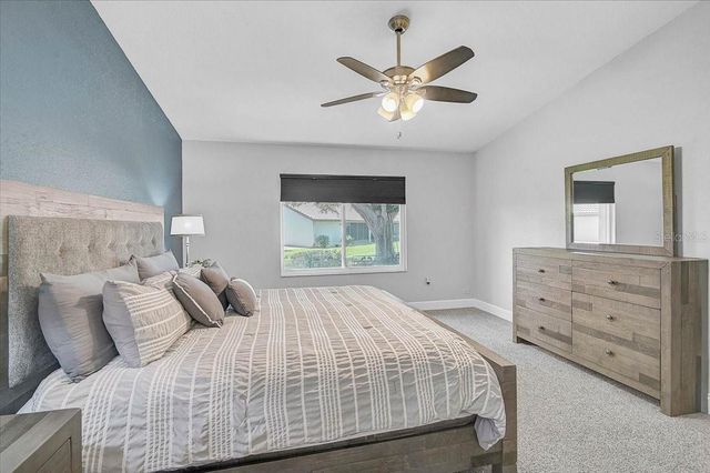 892 COUNTRY CLUB CIRCLE 50, Venice, FL 34293