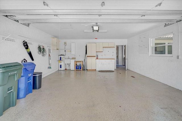 892 COUNTRY CLUB CIRCLE 50, Venice, FL 34293