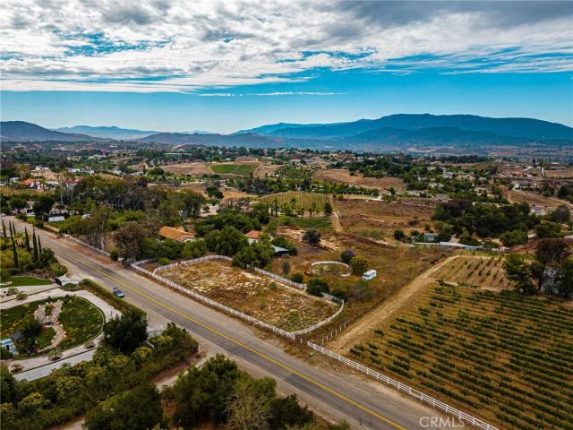 33545 Madera De Playa, Temecula, CA 92592