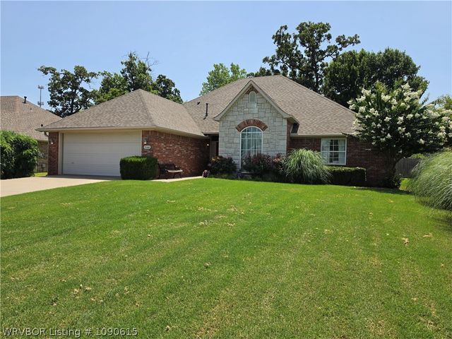 1566 Fianna Place, Fort Smith, AR 72908