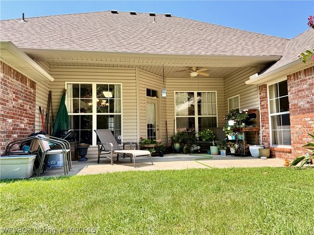 1566 Fianna Place, Fort Smith, AR 72908