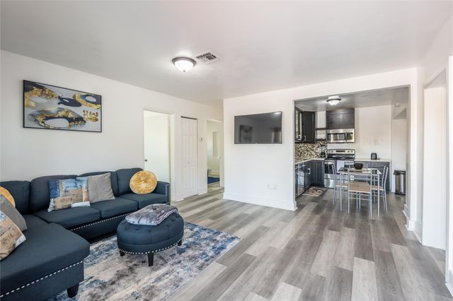 3120 SW 12th Pl, Fort Lauderdale, FL 33312