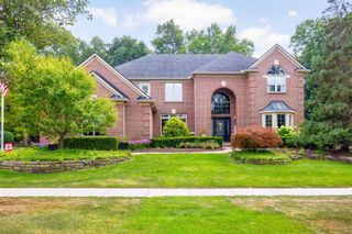 2280 Ivy Hill Drive, Commerce Twp, MI 48382