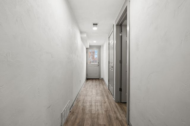 16 Charles E Place, Battle Creek City, MI 49015