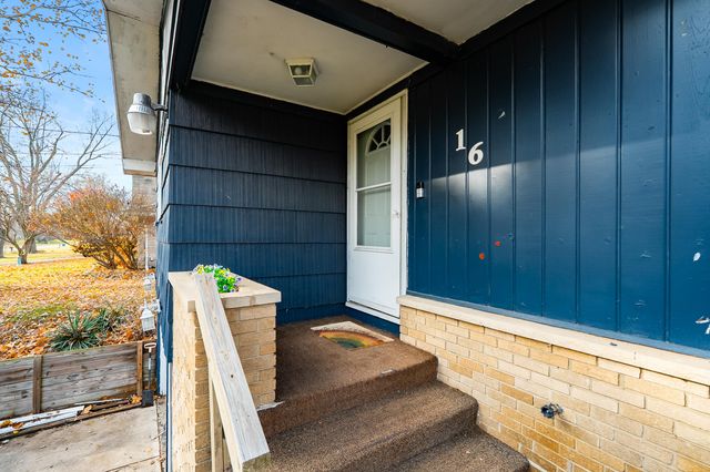 16 Charles E Place, Battle Creek City, MI 49015