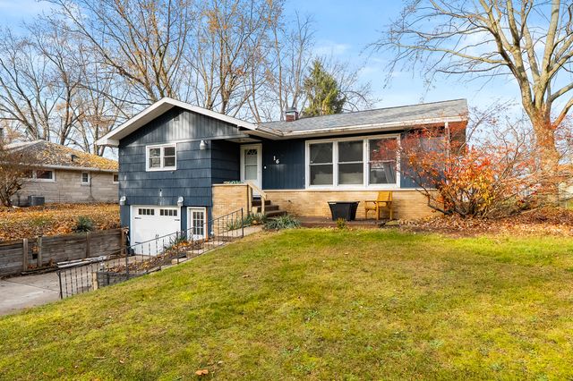 16 Charles E Place, Battle Creek City, MI 49015