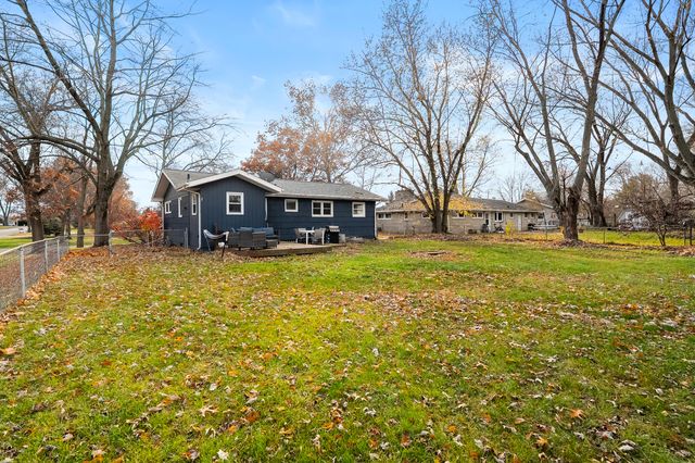 16 Charles E Place, Battle Creek City, MI 49015