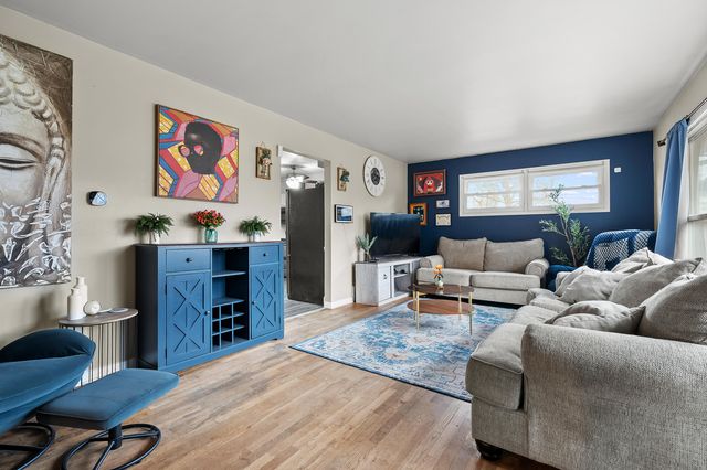 16 Charles E Place, Battle Creek City, MI 49015