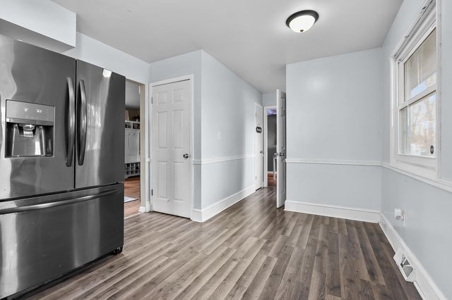 16 Charles E Place, Battle Creek City, MI 49015