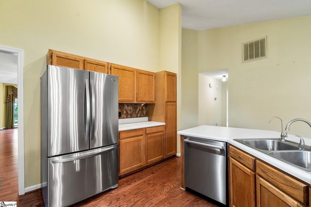 11 Cherry Cove Lane, Taylors, SC 29650