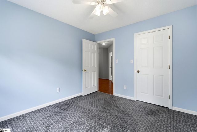 11 Cherry Cove Lane, Taylors, SC 29650