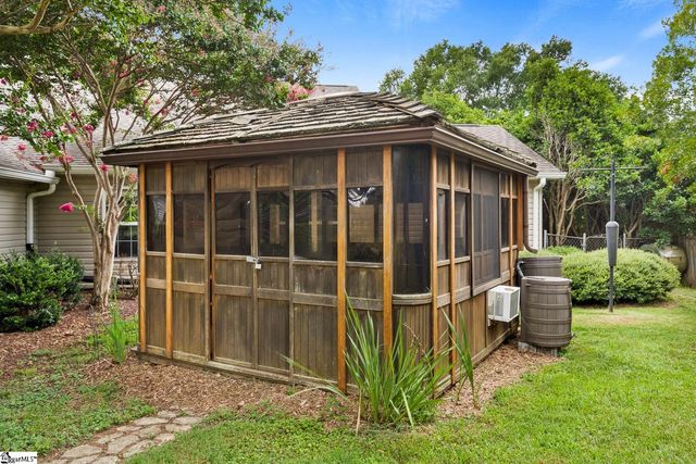 11 Cherry Cove Lane, Taylors, SC 29650