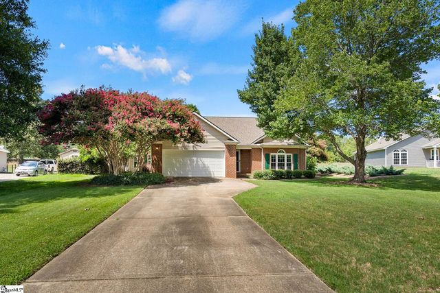 11 Cherry Cove Lane, Taylors, SC 29650