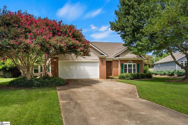 11 Cherry Cove Lane, Taylors, SC 29650