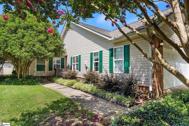 11 Cherry Cove Lane, Taylors, SC 29650