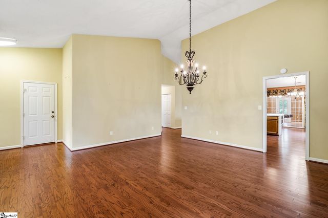 11 Cherry Cove Lane, Taylors, SC 29650