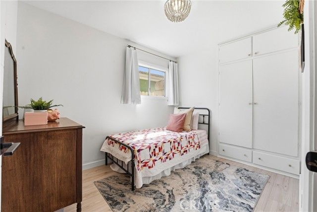 2157 Gale Avenue, Long Beach, CA 90810