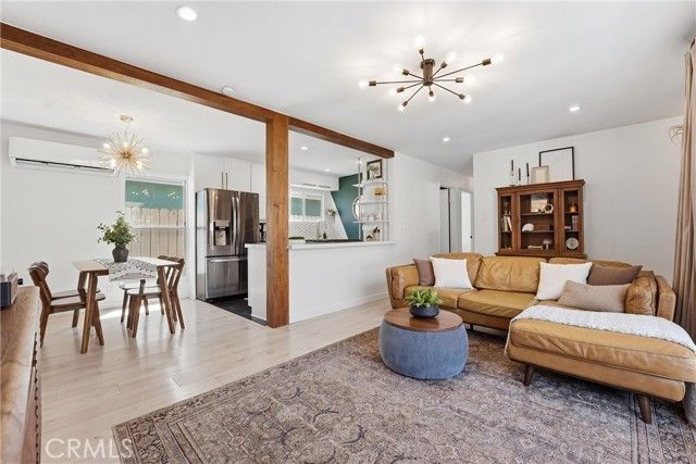 2157 Gale Avenue, Long Beach, CA 90810